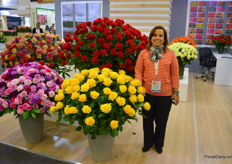 Claudia Garcia represents both Trinity Farms as well as Louisiana Farms. The former is a rose grower from Bogota producing 40% reds and 60% different colours; Louisiana Farms, equally from Bogota, is a grower of carnations, boosting around 80 different varieties.